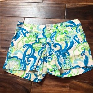 Lilly Pulitzer Blue and Green Patterned Women Shorts
